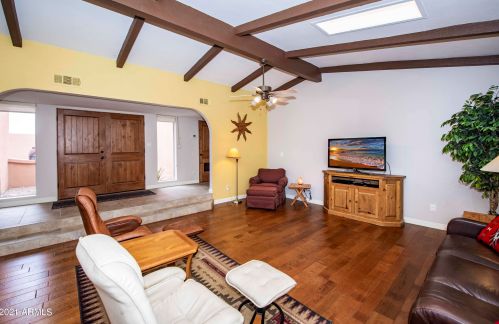 15603 Thistle Dr, Scottsdale AZ 85268-4348 exterior