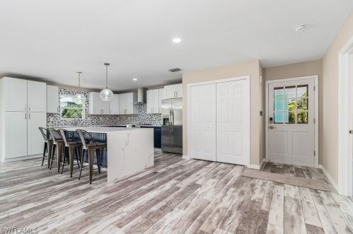 2704 Sanibel Blvd, Saint James City FL  33956-2232 exterior