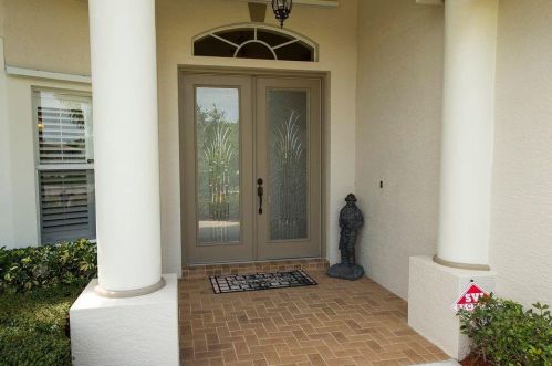 498 Lawler Ave, Fort Pierce, FL 34953-3882