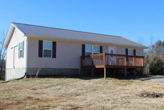 637 Lees Chapel Rd, Sweetwater, TN 37874-6463