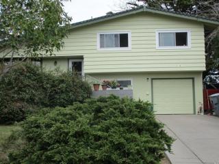 1040 Hargus Ave, Vallejo, CA 94591-7524
