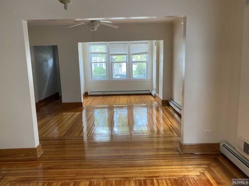 414 Lincoln Ave, Cliffside Park NJ  07010-1821 exterior