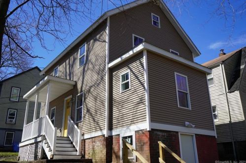19 Cliff St, Norwich, CT 06360-5813