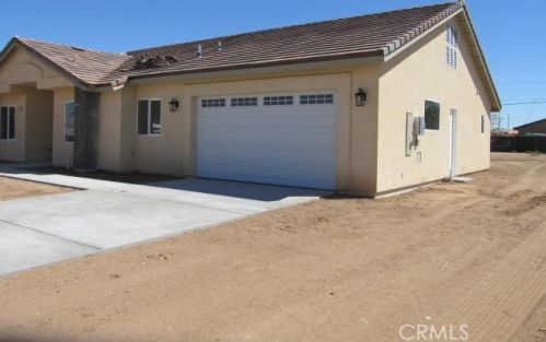 15413 Tokay St, Victorville, CA 92395-9673