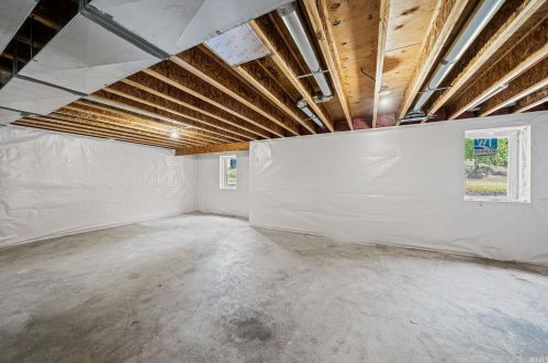 1108 Beacon Dr, Mishawaka IN  46544-6288 exterior