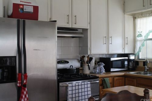 3500 Easy Ave, Long Beach, CA 90810-2221