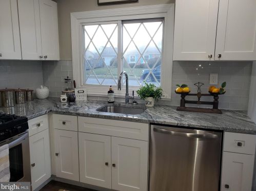 64 Princeton Ln, Willingboro NJ  08046-2738 exterior