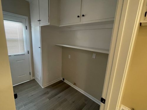 807 Chevy Chase Dr, Glendale CA 91205-3018 exterior