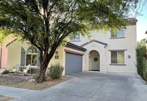 5884 Courtland Dr, Tucson, AZ 85747-8980