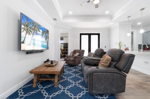 3011 12th Ave, Naples FL  34120-3730 exterior