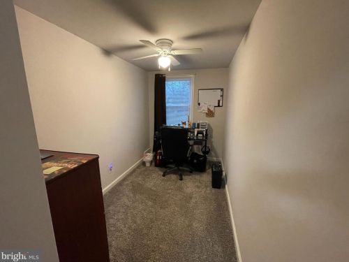 431 Park Dr, Manor PA  19036-1617 exterior