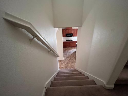 6675 Bruins Ct, Winton CA  95388-9671 exterior