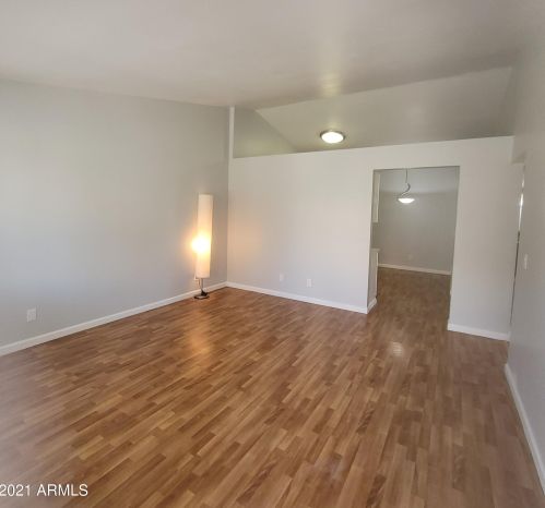 875 Nebraska St, Chandler, AZ 85225-6730