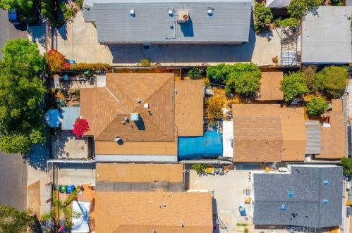 7841 Beck Ave, North Hollywood, CA 91605-2610