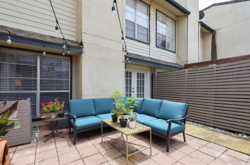 7125 Fair Oaks Ave, Dallas TX  75231-6181 exterior