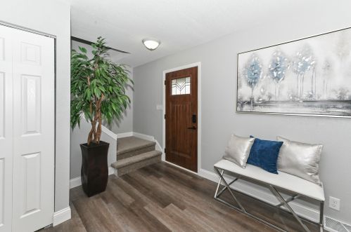 8110 Green Tree Rd, Milwaukee WI  53223-4928 exterior