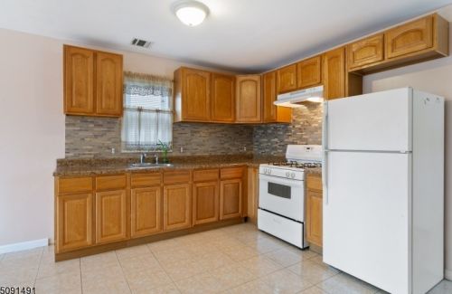 553 26th St, Paterson NJ  07514-2549 exterior