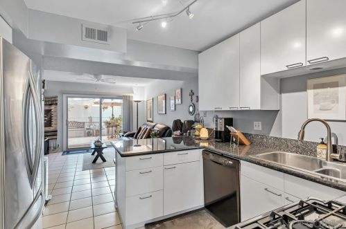 10215 Caminito Pitaya, San Diego CA 92131-2010 exterior