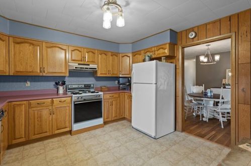 2401 Scrubgrass Rd, Grove City PA  16127-6629 exterior