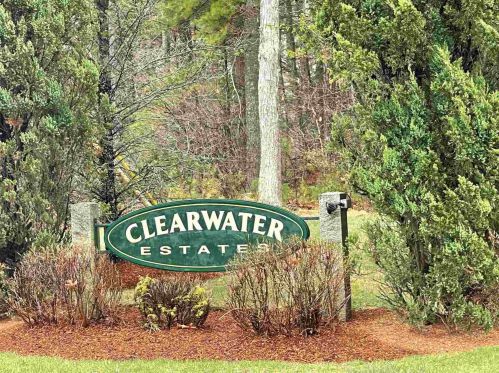 48 Patriots Way, Raymond, NH 03077-1287