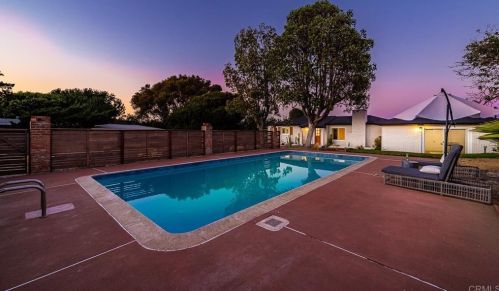 4350 Highland Dr, Carlsbad CA  92008-4225 exterior