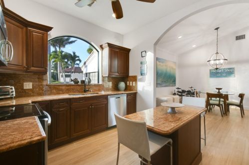 9979 Osprey Pointe Dr, Hobe Sound FL  33455-3023 exterior