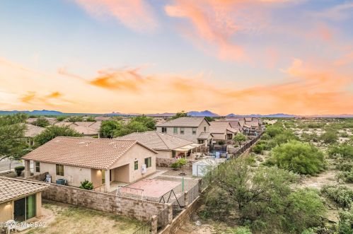 7060 Hidden River Way, Tucson, AZ 85757-8203