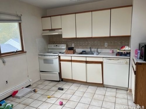 232 Pulaski Rd, Huntington Station NY  11746-1534 exterior