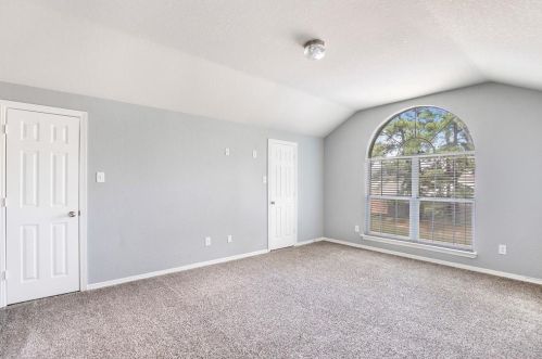 8514 Sports Haven Dr, Humble TX  77346-6000 exterior