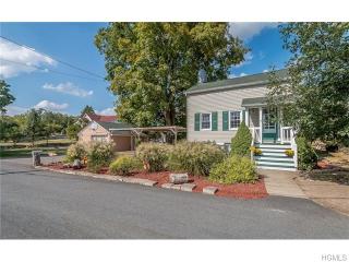 4 Watson Ln, Washingtonville, NY 10992-1146