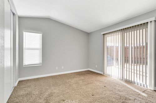 13689 Gemini St, Victorville CA  92392-9078 exterior