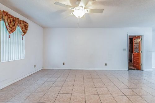 5889 59th Way, Saint Petersburg, FL 33709-1831