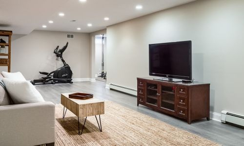 9 Kemble Dr, Shrewsbury MA 01545-1690 exterior