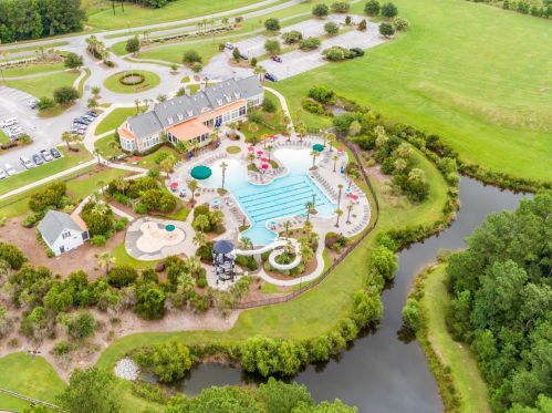 2961 Pignatelli Cres, Mount Pleasant SC  29466-8056 exterior