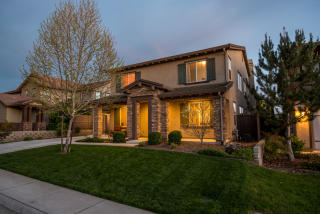 2176 Red Setter Rd, Rocklin, CA 95765-5456