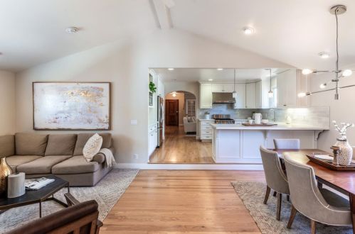 542 Quartz St, Redwood City CA  94062-2228 exterior