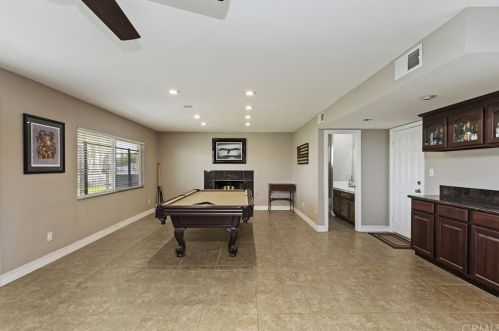 16060 Lenel Ct, Riverside CA  92504-5817 exterior