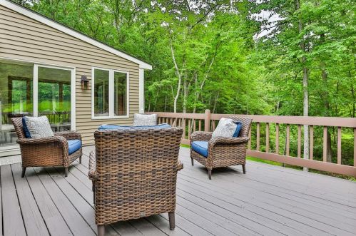 26 Wright Rd, Hollis NH  03049-6154 exterior