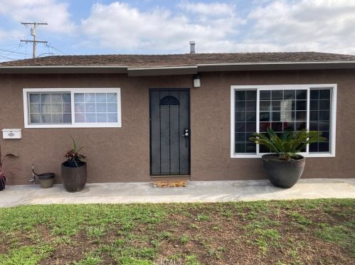 8114 Adams St, Paramount, CA 90723-4411