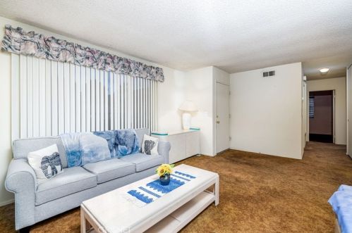 22978 Sycamore Creek Dr, Santa Clarita, CA 91354-2049