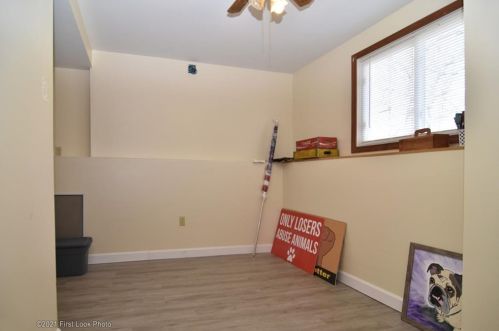 160 Howard Ave, Coventry RI  02816-7742 exterior