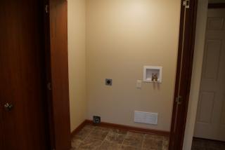 433 Dalton Dr, Wadsworth, OH 44281-2190