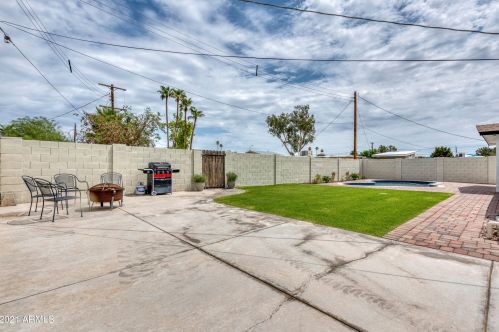 7808 Diamond St, Scottsdale AZ 85257-4128 exterior