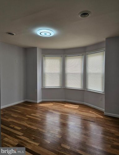 1207 Fillmore St, Philadelphia PA 19124-2906 exterior