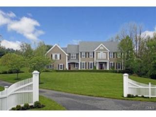 11 Powdermaker Dr, Ridgefield, CT 06877-1035
