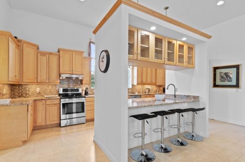 2562 Prarieview Dr, Town Of Loxahatchee Groves FL  33470-2572 exterior