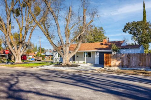 1928 Potter Ave, Modesto CA  95350-3669 exterior