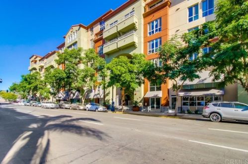 1501 Front St, San Diego CA  92101-2973 exterior