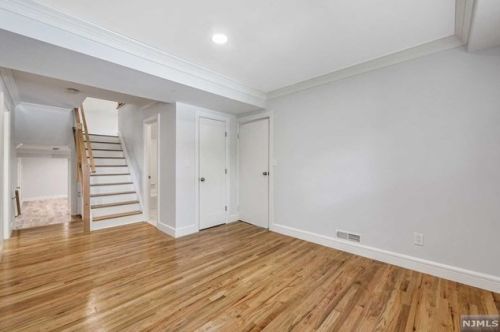 187 Charlotte Pl, Englewood NJ  07632-1615 exterior