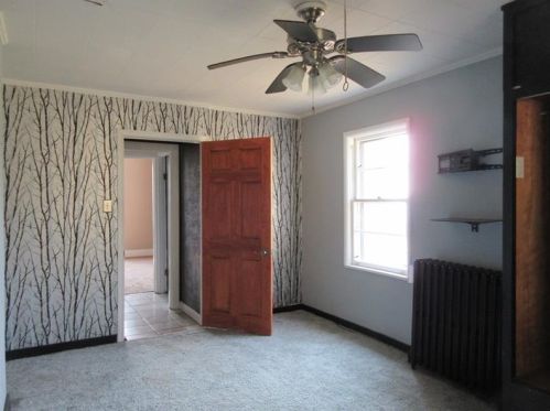 439 Highland Ave, North Charleroi PA  15022-2245 exterior